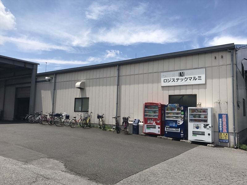 工場の外観